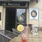 Le Bacchus inside