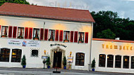 Restaurant Trompeter outside