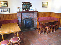 Roundwood Inn inside