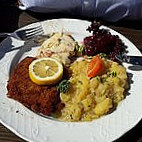 Ratsch'n Biergarten food