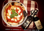 Ciro Pizza Cucina food