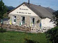 Du Gerbier De Jonc outside