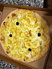 Pizza Max food