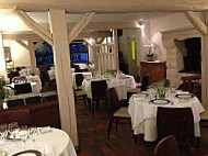 Le Manoir d'Anet inside