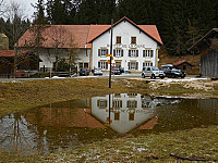 La Combe Buffet De La Gare outside