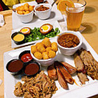 Smokehouse Brewing Company food