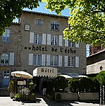 L'Écho et l'Abbaye outside