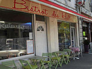 Bistrot Des Halles inside