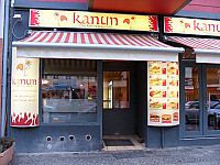 Kanun outside