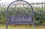 Kildehuset outside