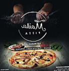 Maila Pizza food