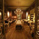 Allegro Moderato À l'intérieur