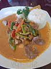 Emons Thai Cafe food