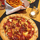 Pizza Hut food