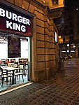 Burger King Placa Urquinaona inside