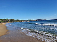 Le Nautic Beach outside