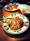 Olive Garden food