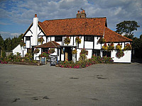 The Fox And Castle, Old Windsor outside