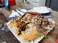 Delices Kebab inside