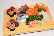 Sushi Zone food