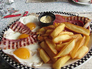 Tommy's Diner food