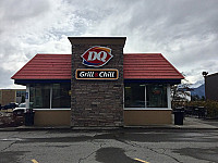 Dairy Queen Brazier Restaurant outside