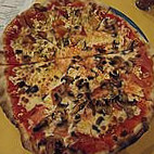 Cinquecento Pizzeria food