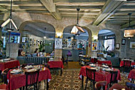 Restaurant Nicolas food