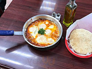 Hummus Achla food