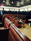 Vignetos Italian Grill inside