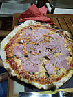 Pizzeria Il Vulcano food