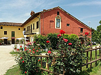 Cascina Santa Vittoria outside