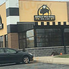 Buffalo Wild Wings outside