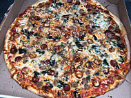 Broadway Pizza food