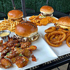 15th Street Tavern food