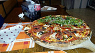 Pizzeria Su E Giu food