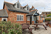 The Chaddlewood Inn inside