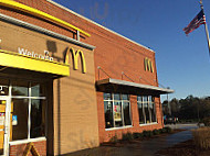 Mcdonald's outside