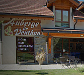 L'Auberge de Venthon outside