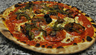 Pizza Fresca food