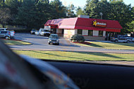 Hardee's outside