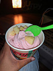 Smackers Frozen Yogurt inside