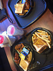 Zaxby's food