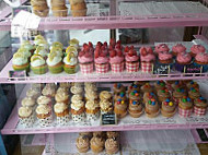 Meryllscupcakes food