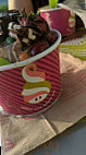 Menchie's Frozen Yogurt food