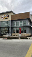 Raising Cane's Chicken Fingers outside