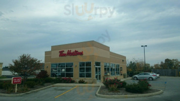 Tim Hortons outside