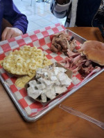 Hogfathers Bbq food