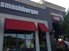 Smashburger outside