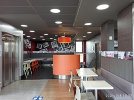 Kfc Poitiers Futuroscope inside